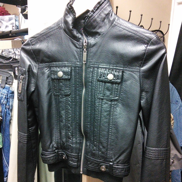 New Look Jackets & Blazers - NEW LOOK black jacket sz small